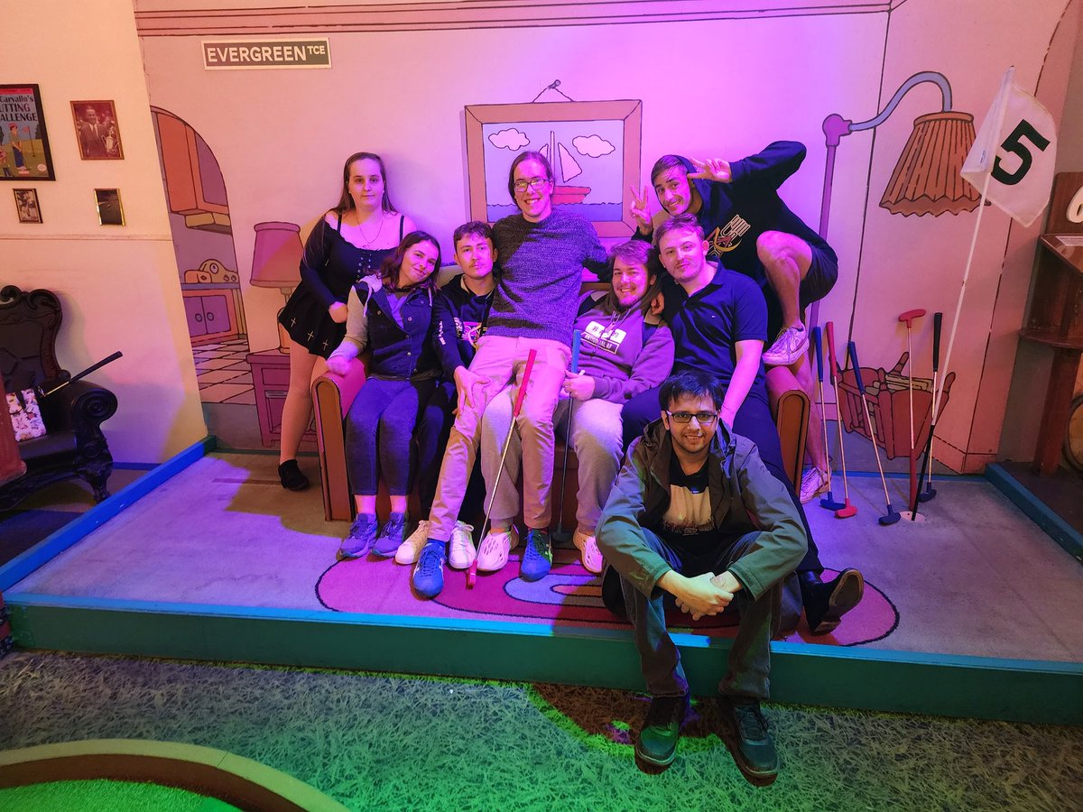 Pistashhhh's tweet image. Mini golf night was a great success!
1-clipped all these mfs and won😏
Got some scuffed photos to celebrate