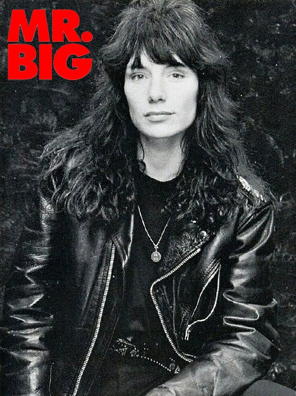 Happy Birthday Eric Martin!
(October 10, 1960) 