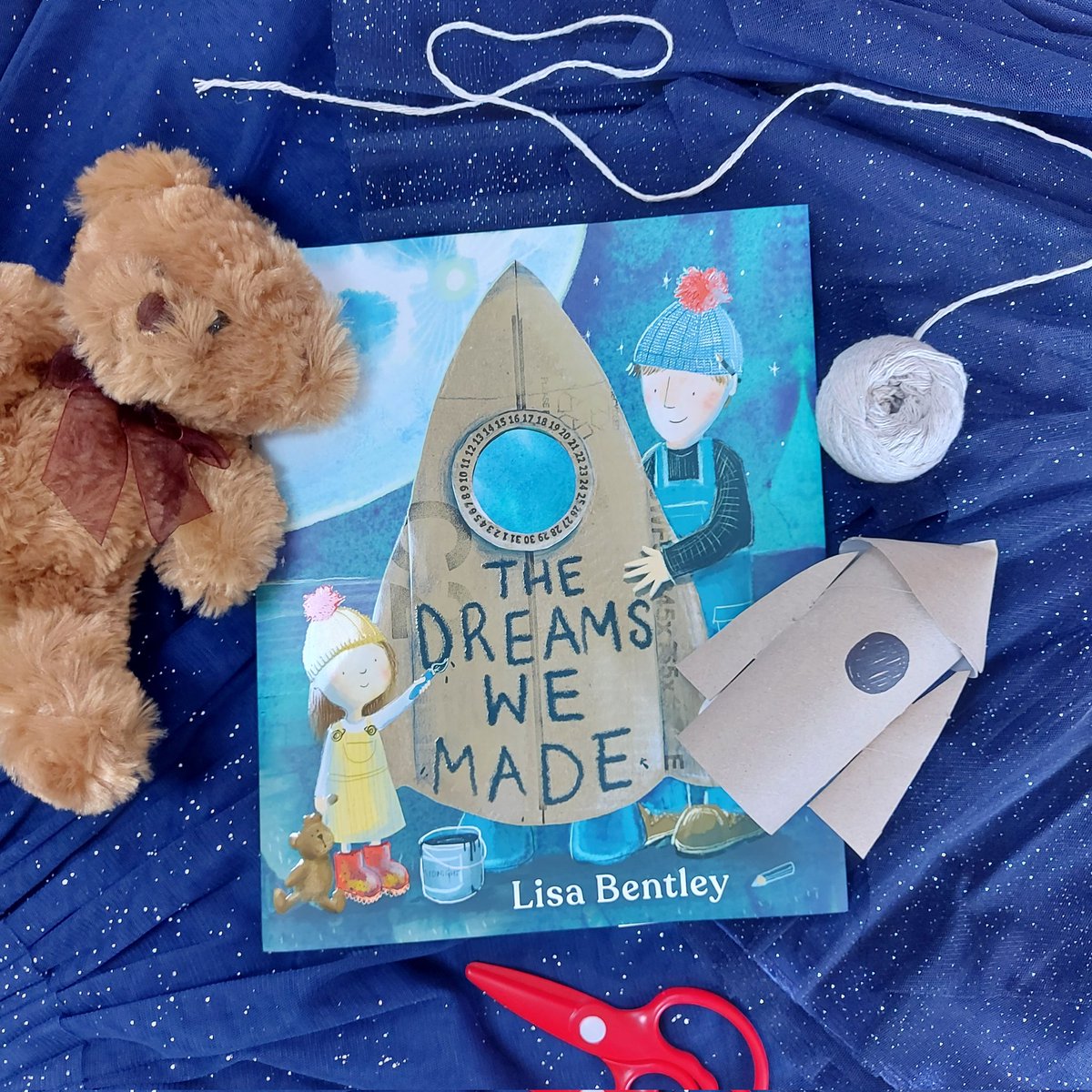 I can finally share with you the cover for my debut picture book THE DREAMS WE MADE! 
Due for release 23.05.23
Visit lisabdraws.co.uk for link to pre order. 
<a href="/CatherineLaud/">Catherine Laudone</a> @sayrahcreech <a href="/KatWessbecher/">Katherine Wessbecher</a> <a href="/SimonKIDS/">Simon Kids</a> <a href="/Bradford_Agents/">Bradford Literary Agency</a> 

#picturebook #kidlit #kidlitart