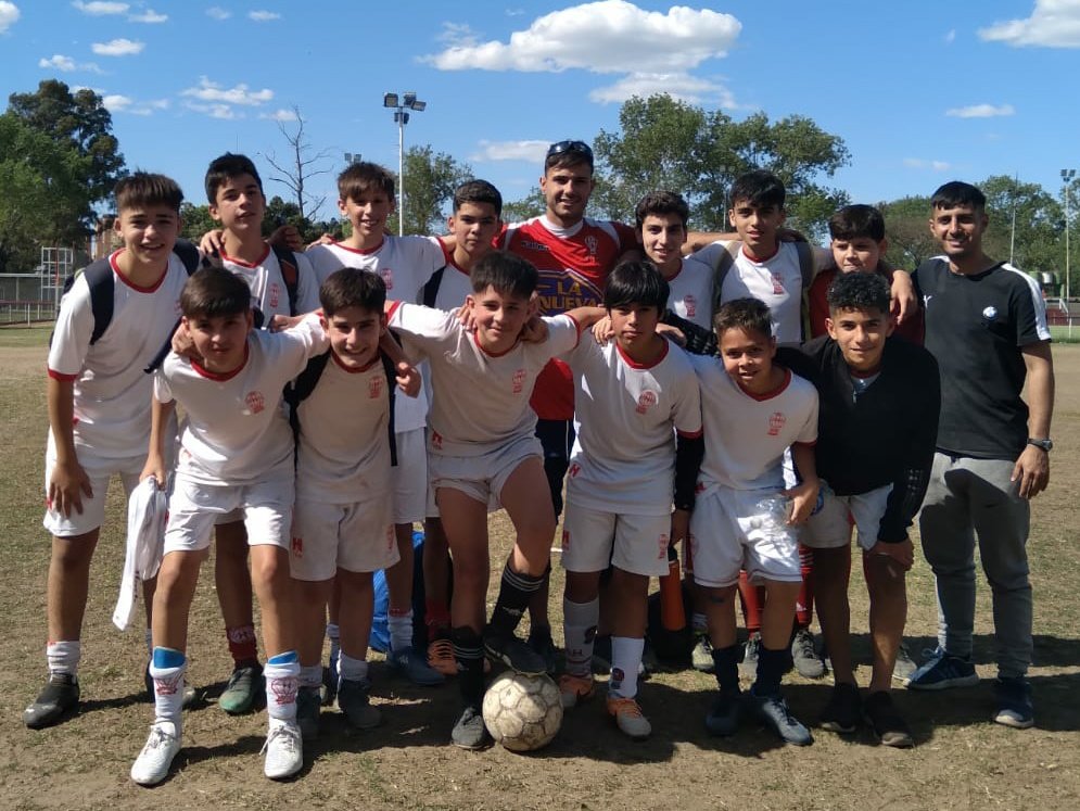 huracandeportes's tweet photo. #Huracán 🎈 #LigaMetropolitanaC
⚽️ Este domingo 9/10, el Globo disputó la #Fecha18 del Torneo de la Liga frente a #RacingVDP, en La Quemita.
Resultados👇
2005: 8-2
2006: 2-2
2007: 1-1
2008: 5-1
2009: 2-1
2010: 5-0
2011: 0-1
2012: 2-0
2013: 1-0 https://t.co/zSERoYJpOe
