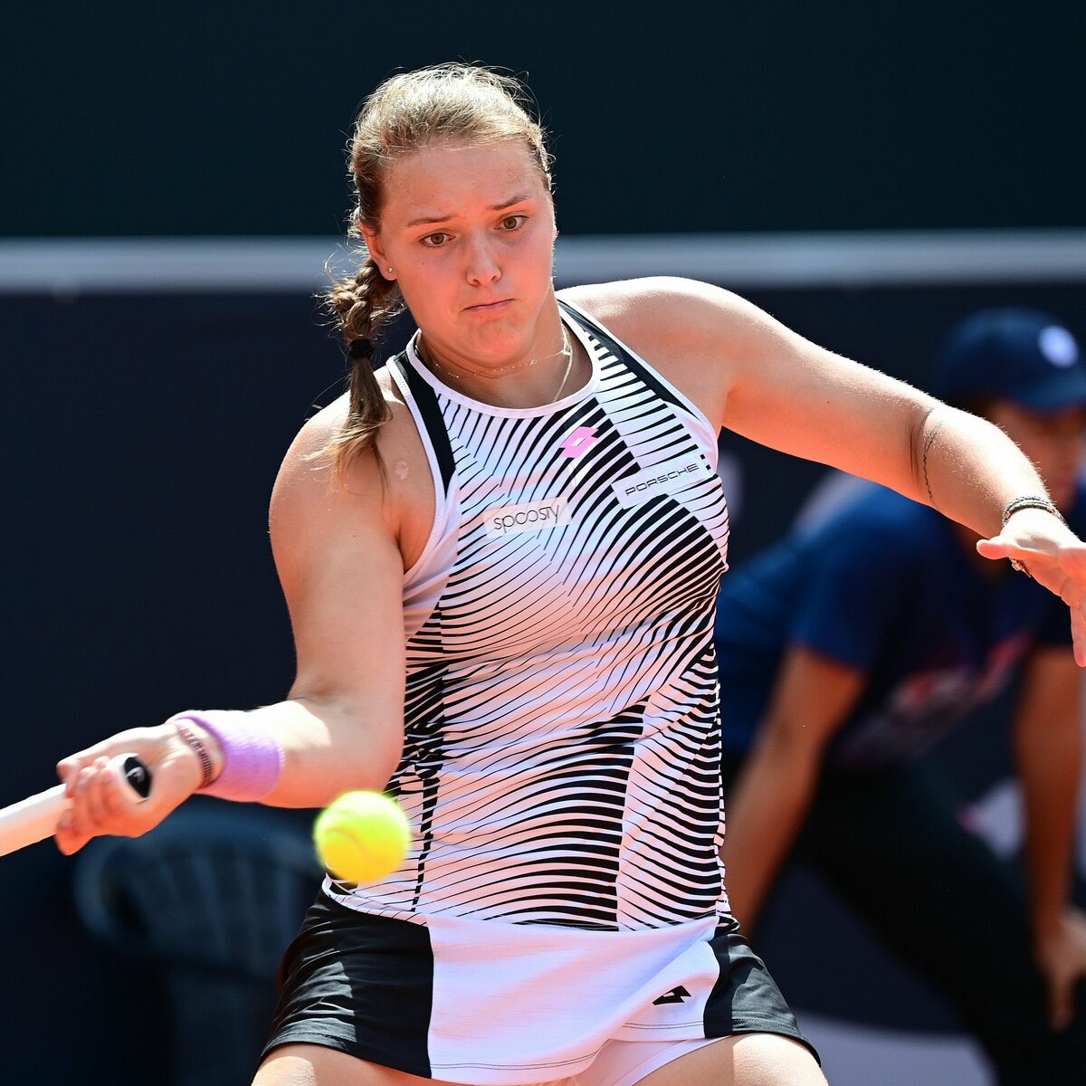 Menacebet's tweet image. #ClujNapoca 🇷🇴

ETAPE 1.

🐍 Niemeier @ 2.23

🏦 : 5 €

Je tente une cote &amp;gt;2 pour l’étape 1 histoire d’essayer de bien ce boost, on se calmera par la suite.

#TeamParieur 

#teampar