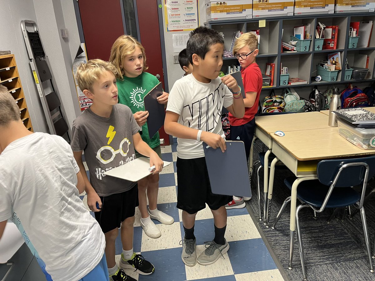 LSE_Elliott's tweet image. Using the Four Corners strategy from @lead4ward to make math test review a little more fun! @KISDMathSquad #MathKISDMonthlyChallenge @LoneStarElem