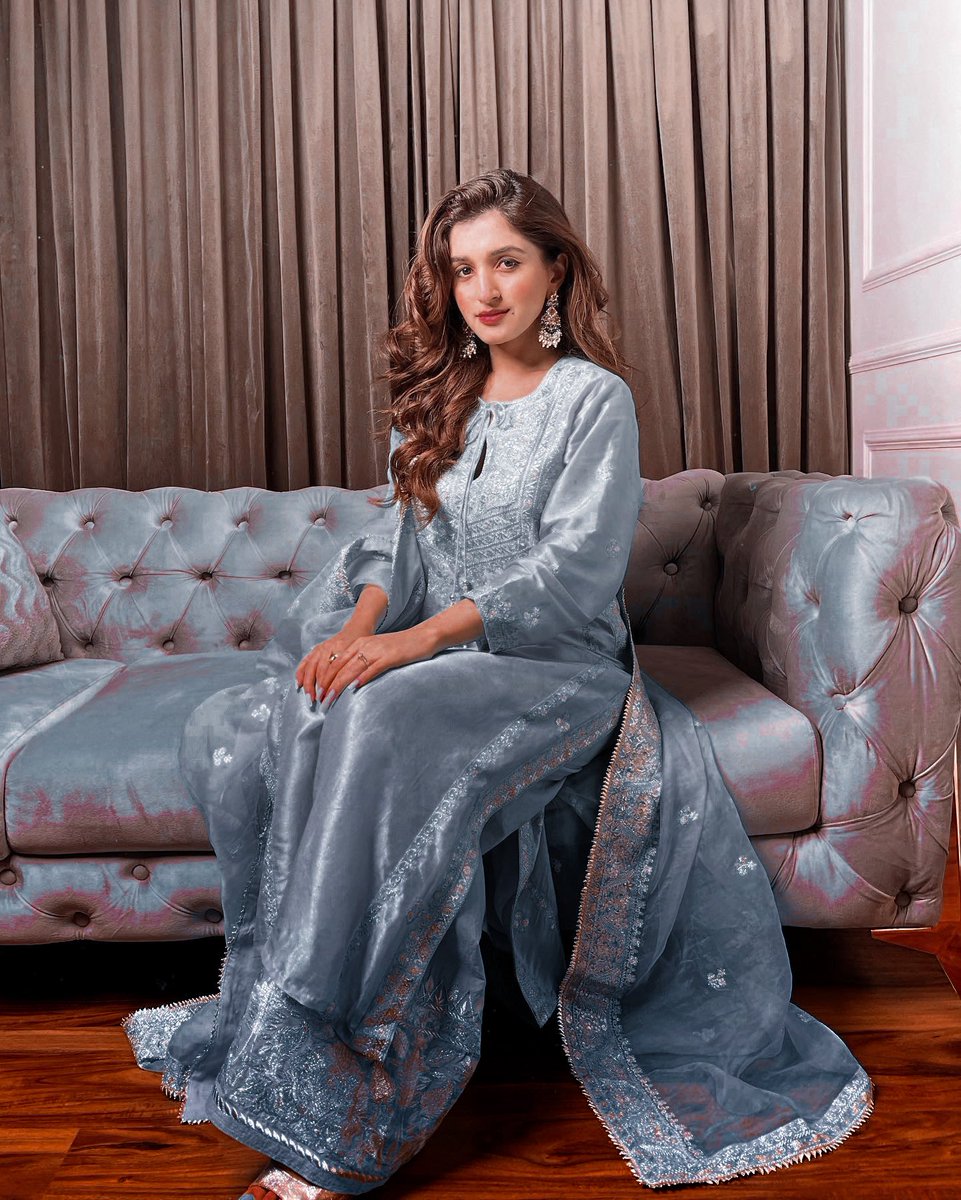 Nidhisfandom's tweet photo. Just ten more days to go for your birthday sunshine 💙🦋✨
• #NidhiShah • #Kinjal • #Anupamaa 
• @nidhish_20 https://t.co/T6uYYPMesT