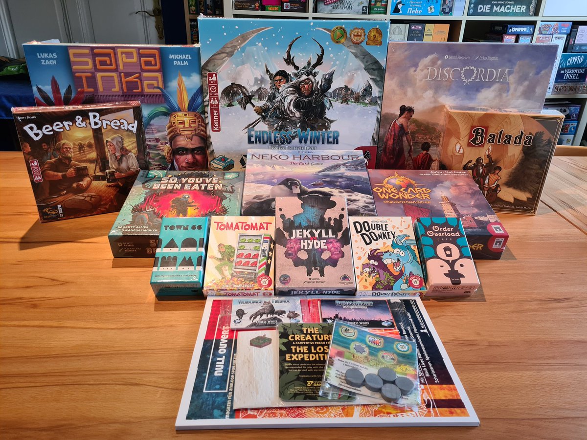RobbyNbg (@robbynbg) on Twitter photo Mein #loot der #spiel22 lässt sich ziemlich symmetrisch aufstellen. Hatte ich auch noch nie. 😅
Es war wieder sehr schön, vielen lieben Dank auch an <a href="/darkpact/">Matthias Nagy</a> und das @FrostedGames Team. Kommendes Jahr helfe ich gerne wieder bei Euch aus.
😊👍 Mein #loot der #spiel22 lässt sich ziemlich symmetrisch aufstellen. Hatte ich auch noch nie. 😅
Es war wieder sehr schön, vielen lieben Dank auch an <a href="/darkpact/">Matthias Nagy</a> und das @FrostedGames Team. Kommendes Jahr helfe ich gerne wieder bei Euch aus.
😊👍
