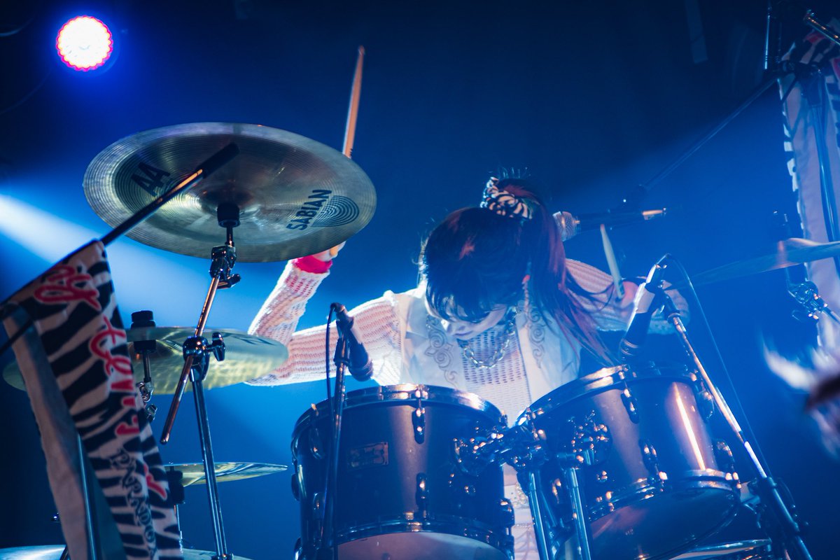 PARADOXX @info_PARADOXX のドラムでございます🥁🥁🥁 王道ハード