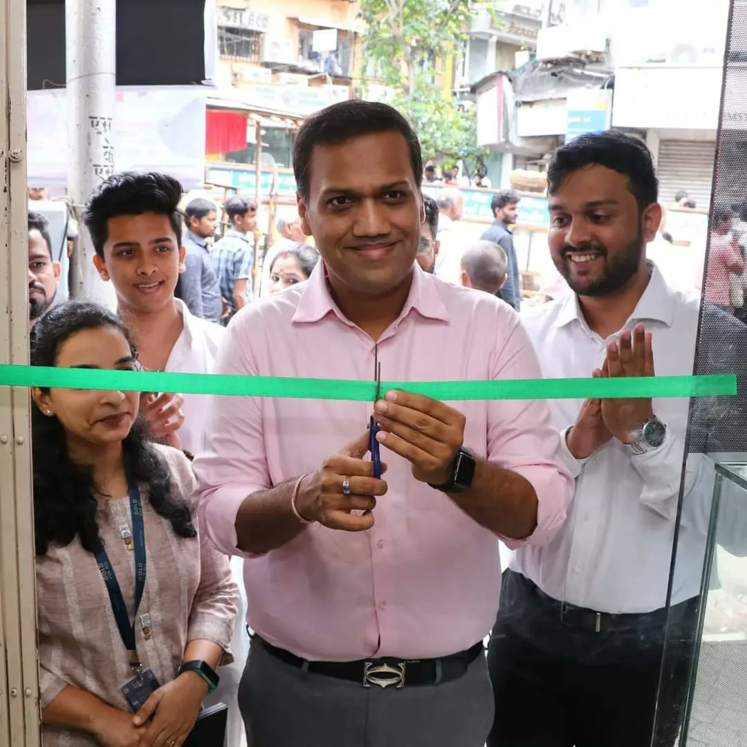 ASelloldgold's tweet photo. Sell Old Gold Inauguration

Augmont Gold For All is set to foray into the Sell Old Gold business to simplify the process and provide assistance in all things related to selling old gold. https://t.co/qTbVH00QiD