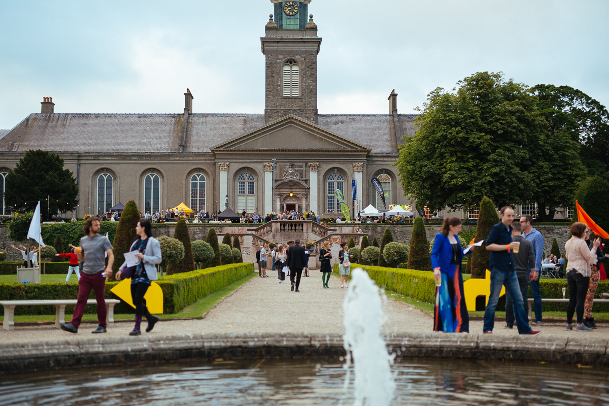 IMMAIreland's tweet photo. #EarthRising will have a combination of over 70 contributions and interventions - such as performances by Breaking Cover Collective &amp; @lukecasserl, workshops by @lisafingleton &amp; Chinedum Muotto, screenings by Adrian O’Connell 

Check out the full list! - https://t.co/QWPjwjJtkN https://t.co/CuT96gCuiY