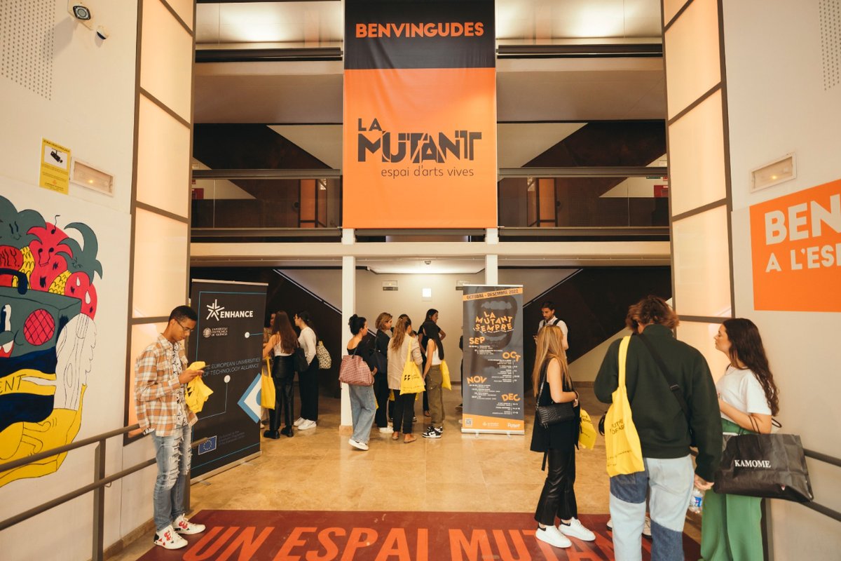AjuntamentVLC's tweet photo. 🩰@LaMutant_ acollirà la 1a edició de #Periscopi, una trobada professional entre els responsables de les institucions, creadors i empreses més destacades del sector de la cultura, en la qual s'analitzarà la situació actual i el futur del sector.
🗓️22/11
🔗https://t.co/lcAy2O3RmC https://t.co/h8260jAvEL