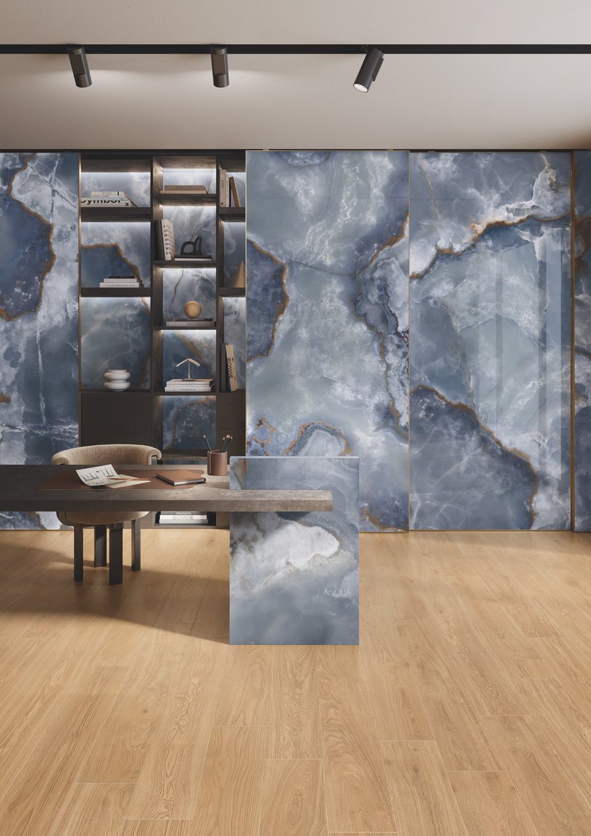 ReesTiles1's tweet photo. Onyx Blue looks luxurious &amp; high end, radiating beauty &amp; sophistication. Rich, contrasting layers, seemingly translucent tones &amp; eye-catching detail. WOW 🤩
#onyx #marbleeffect #marbleeffect #onyxmarble #luxurytiles #statementtiles #bathroomdesign #bathroom #tiles #bathroomtiles https://t.co/AGIN8q7FnC