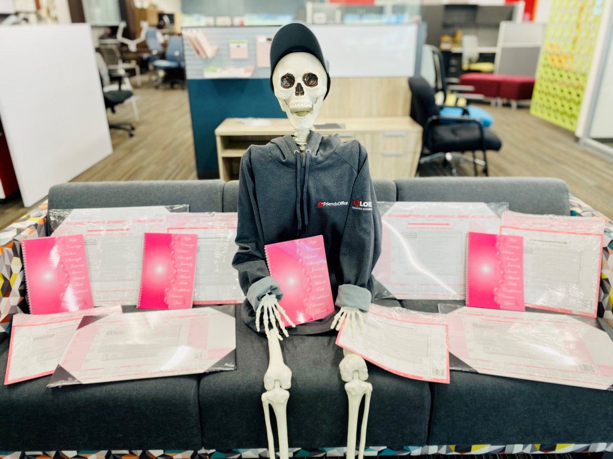 FriendsOhio's tweet image. ‼️GIVEAWAY ALERT‼️
We are partnering with House of Doolittle to give away 4 sets of Breast Cancer Awareness Calendars/Planners this week. 
To enter:
1. Must be following
2. Like &amp;amp; Retweet this post
Entries accepted until 10/14. Good luck! #BetterwithFriends