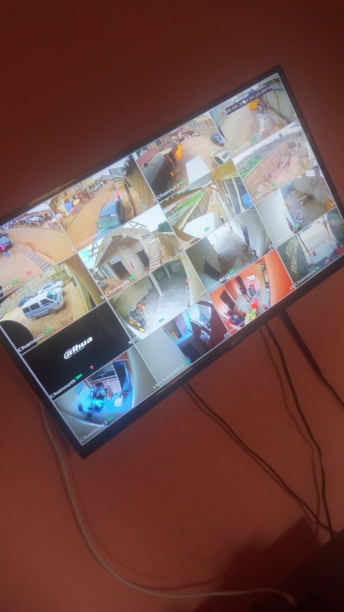 Felestinho's tweet photo. 100🤝😋 CCTV camera installation you security is guard https://t.co/PTus8ychkS