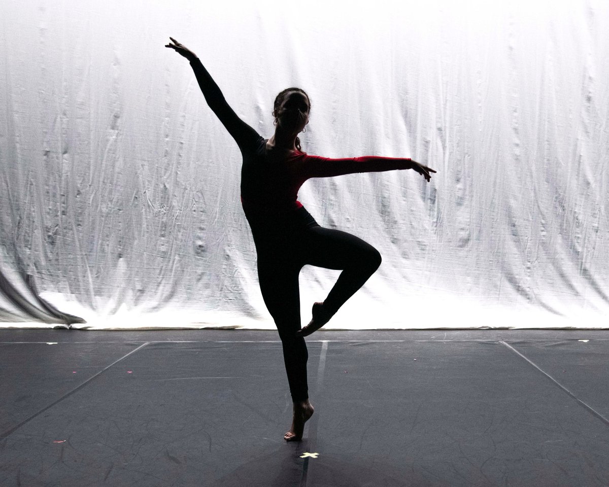 narratography's tweet photo. Dancer
#moment #dance #pose #apa https://t.co/wJqqDUZWMO