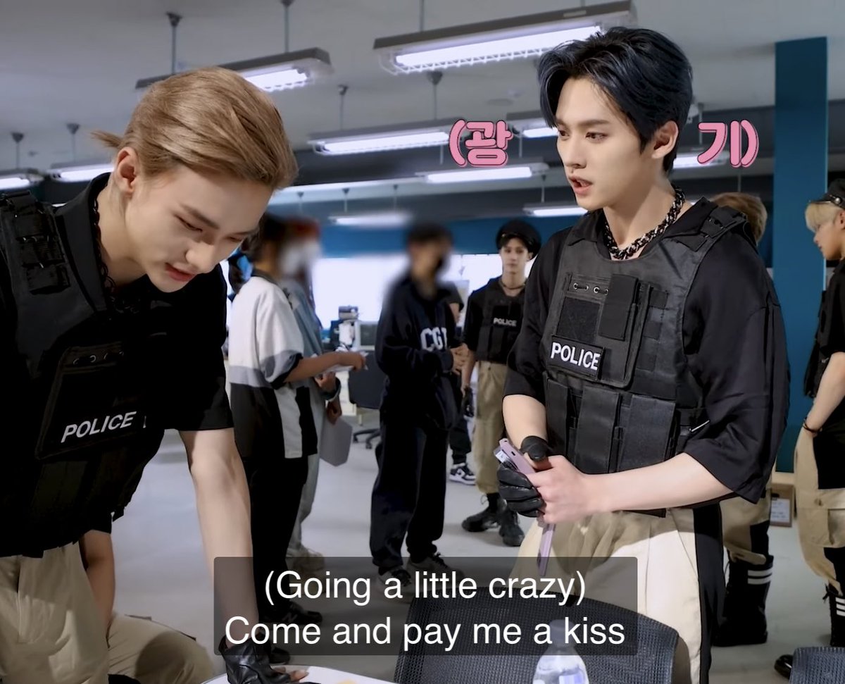 whatever hyunho got going on this comeback