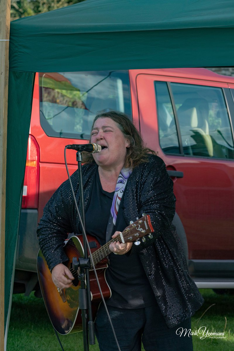 Battle4Trevalga's tweet photo. "This story is an outrage and a terrible injustice to my people."

Dr Trelawney J G-M, Trevalga supporter, Boston

We are delighted that Dr Trelawney agreed to work with @maria2xuk (pictured at out Fete) on her new Song for Trevalga, written in Cornish and English.

#SaveTrevalga https://t.co/hoH2qJZyPN