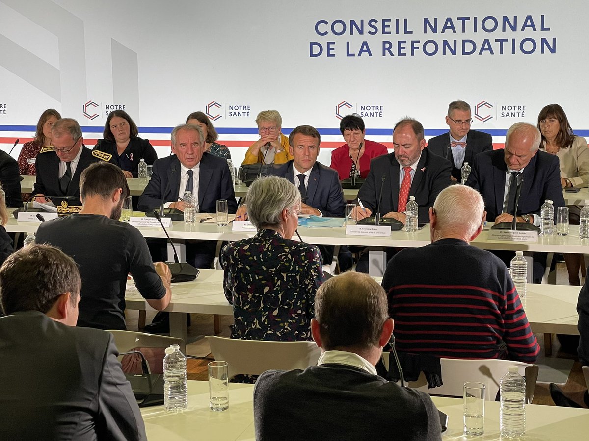 guillaumegarot's tweet image. #DésertsMedicaux
J’ai plaidé devant le Président de la République en faveur de la régulation de l’installation des médecins en France, qui permettrait enfin une meilleure répartition entre les territoires, pour que chacun ait accès aux soins. 
#Mayenne