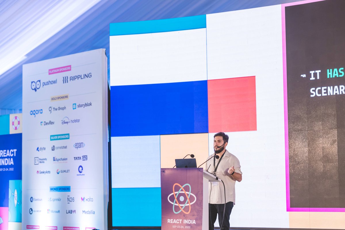 ythecombinator's tweet image. what an amazing way to kick off this week, huh? 

some amazing 📸 from @react_india! Missing these days already! #reactindia2022