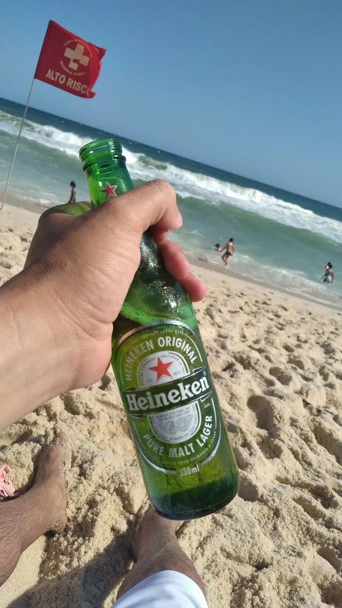 DiFerias27's tweet photo. Vida mais ou menos do 23 raiz https://t.co/8u9b5AWLgp