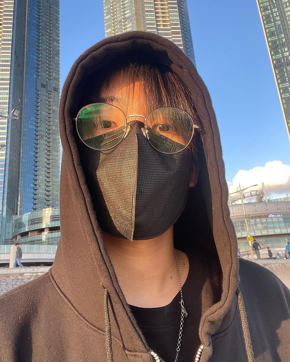 tjs_lover's tweet photo. [101022] ig update

ช่วงเปลี่ยนฤดูแล้ว ระวังเป็นหวัดกันด้วยนะครับ🤧

#ทังจุนซัง #탕준상 #TangJoonSang https://t.co/4KuaIA5XlP