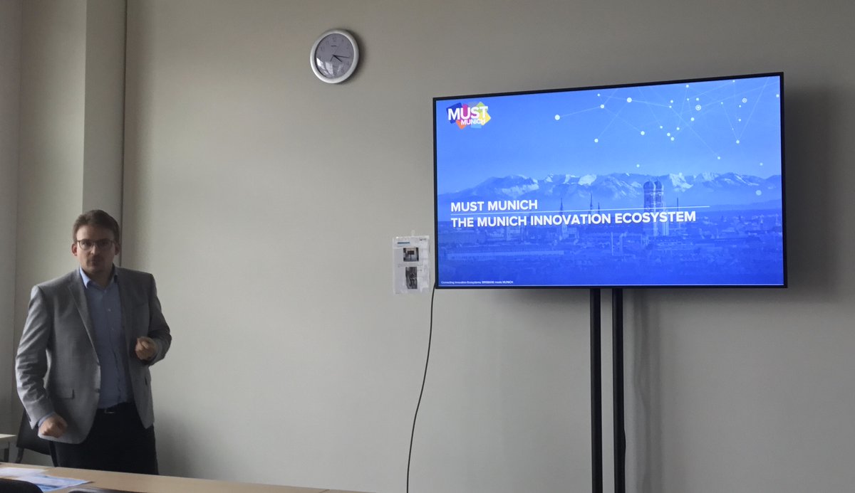 Fabian Heil introducing the Munich Innovation System in the event „Connecting Innovation Ecosystems“ Brisbane-Munich during Munich #AustraliaWeek
