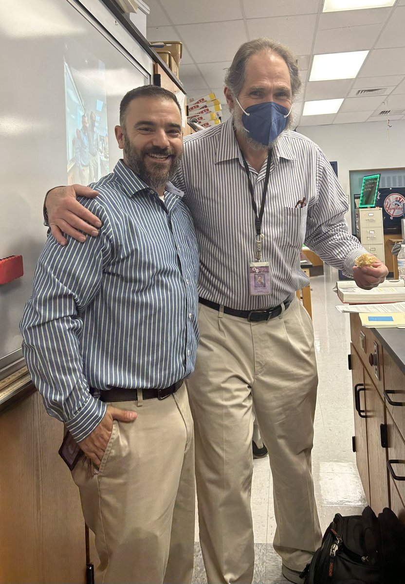 OBHSMrWasserman's tweet photo. #DynamicDuo #OBHSScience @FazioSally https://t.co/W8fWCO3Xdf