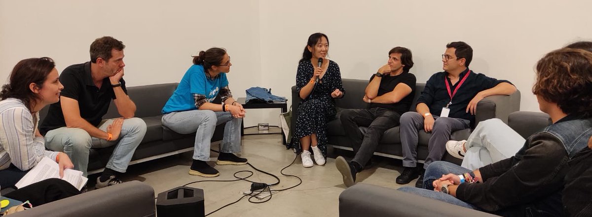 Last 30th September, I have been involved in the last European Reasearcher's Night as a MSCA (Marie Skłodowska-Curie Actions) Fellow. We discussed how science research has influenced our lives in a round table open to the public...