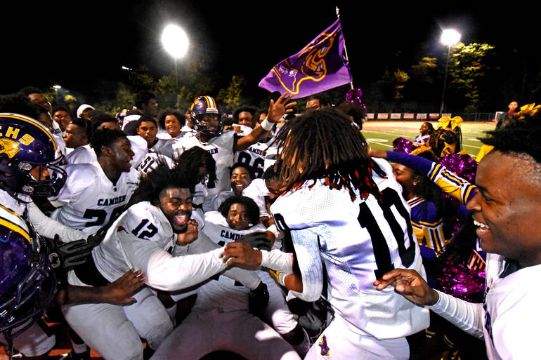 Camden High Narrowly Defeats Haddonfield. Click link to view our photo gallery.
tapinto.net/towns/camden/s…
