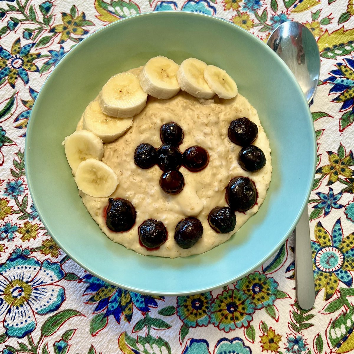 <a href="/FoodiePeakers/">FoodiePeakers</a> <a href="/MyPeakChallenge/">My Peak Challenge</a> <a href="/SamHeughan/">Sam Heughan</a> @walkingpeakers @fitmooney <a href="/CoachValbo/">John Valbonesi</a> My favorite is with peanut butter, banana &amp; blueberries 👌🏻