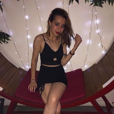 elainan1's tweet photo. #YeniProfilResmi https://t.co/MnbqnDVKPk