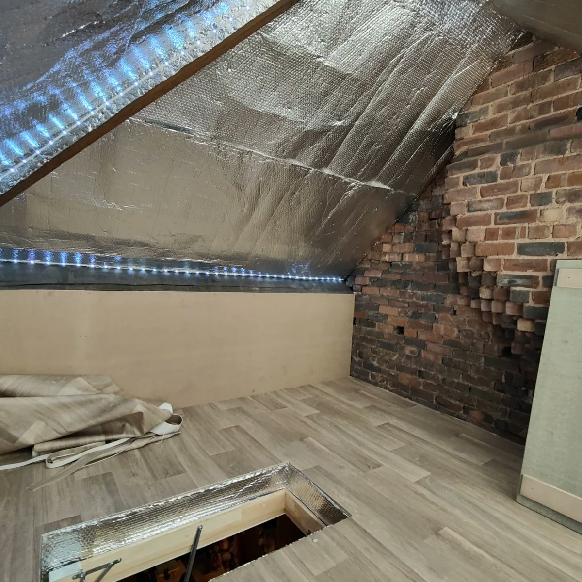 spans51's tweet photo. When you take a messy and pretty horrific loft space and get it made into a Den for your daughter...

My little one will be putting some furniture in there soon, she is so made up with it. 

Thank you @G3Installations https://t.co/igIftfCROC
