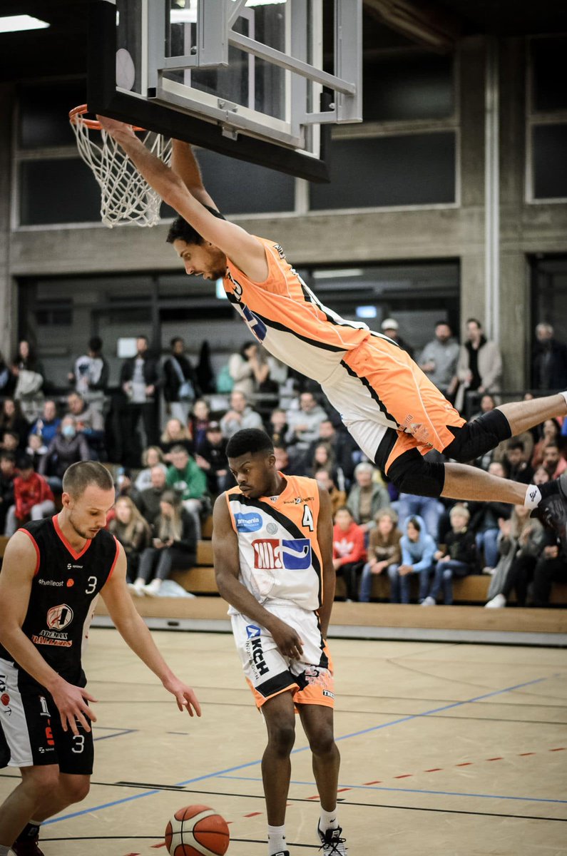tvob_blackflyz's tweet image. 95:90 gegen #Ibbenbüren. Hier der Spielbericht:
tinyurl.com/4c93cxae

(Text &amp;amp; Foto: Volkher #Pullmann, #Westfalenpost #Olpe)

#TVOB #BlackFlyz #Basketball #Olpe #Siegen