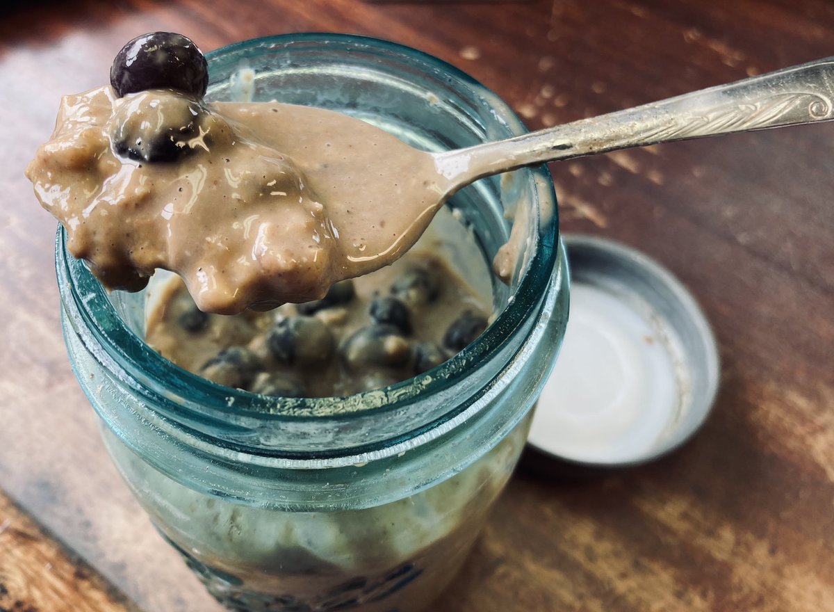 <a href="/FoodiePeakers/">FoodiePeakers</a> <a href="/MyPeakChallenge/">My Peak Challenge</a> <a href="/SamHeughan/">Sam Heughan</a> @walkingpeakers @fitmooney <a href="/CoachValbo/">John Valbonesi</a> Overnight Oats!!