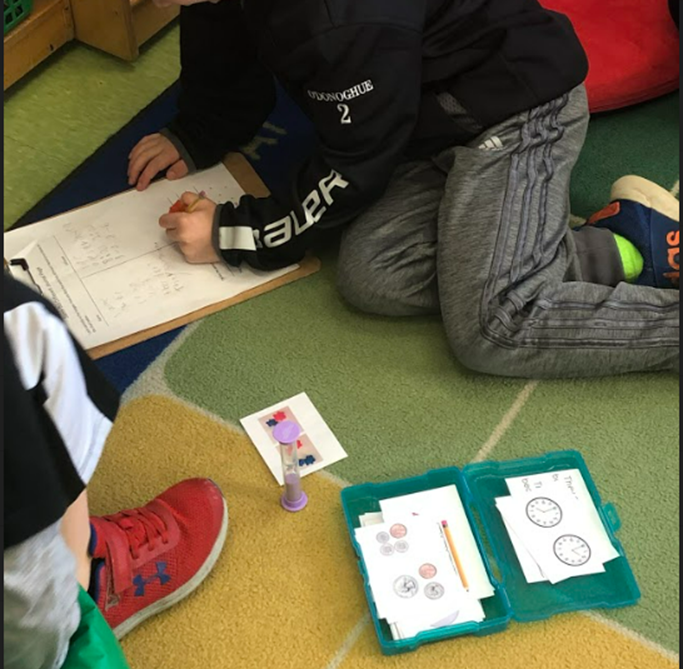 LooneyMath's tweet photo. LOOKING FOR FEEDBACK: I've created a Same But Different Math game. You can use either the sets of cards or the website. https://t.co/EMbOFLDBFg If you try it out, please let me know how it goes! #looneymath #samedifferentmath #mtbos #iteachmath #iteachmaths #elemmathchat https://t.co/LBQngNvRmy