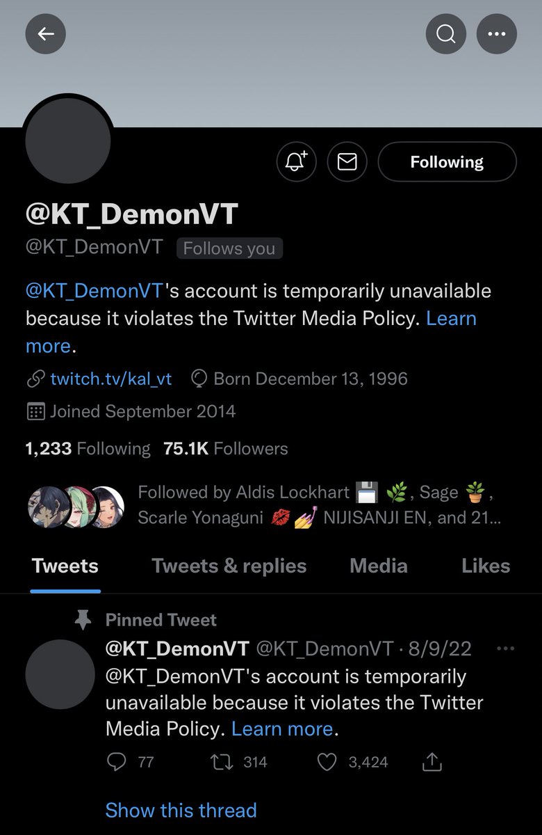 SolGuardianVT's tweet photo. #FreeKal wtf is even this?? Twitter being homophobic QQ

Give this man his account back!! https://t.co/I98TRAga1M
