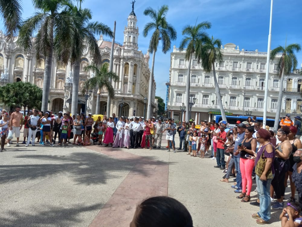 Del 10 al 20 de octubre Jornada de la Cultura Cubana. 🇨🇺

 #CubaEsCultura #ElMambí