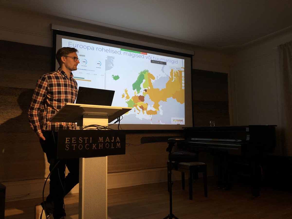 tinysirle's tweet photo. Eesti Teaduslikus Seltsis Rootsis pidas täna ettekande energiapalavikust Eestis ja Euroopas Marti Jeltsov, kes on õppinud 🇪🇪Tartu ülikoolis füüsikat ja 🇸🇪 KTHs tuumaenerg ning töötanud ja teadustööga tegelenud nii 🇸🇪🇪🇪. Ettekannet saab järgi vaadata https://t.co/fDydRAdjfh #etsr https://t.co/zyOdITTZnM