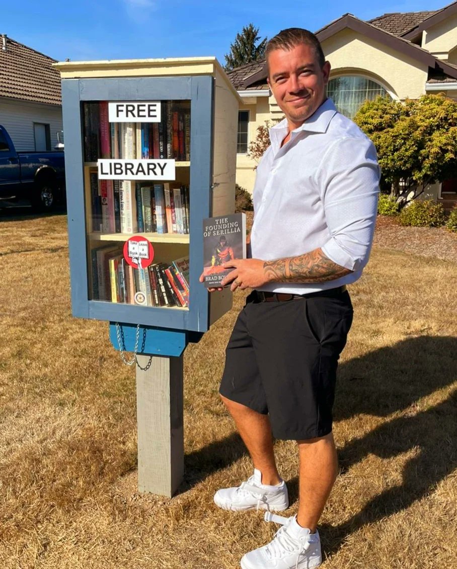 In the spirit of giving, I put one of my books in all of the Free Libraries I could find this weekend. 

#thanksgiving #authorsofinstagram #AuthorsOfTwitter #bookstagram #campbellriver