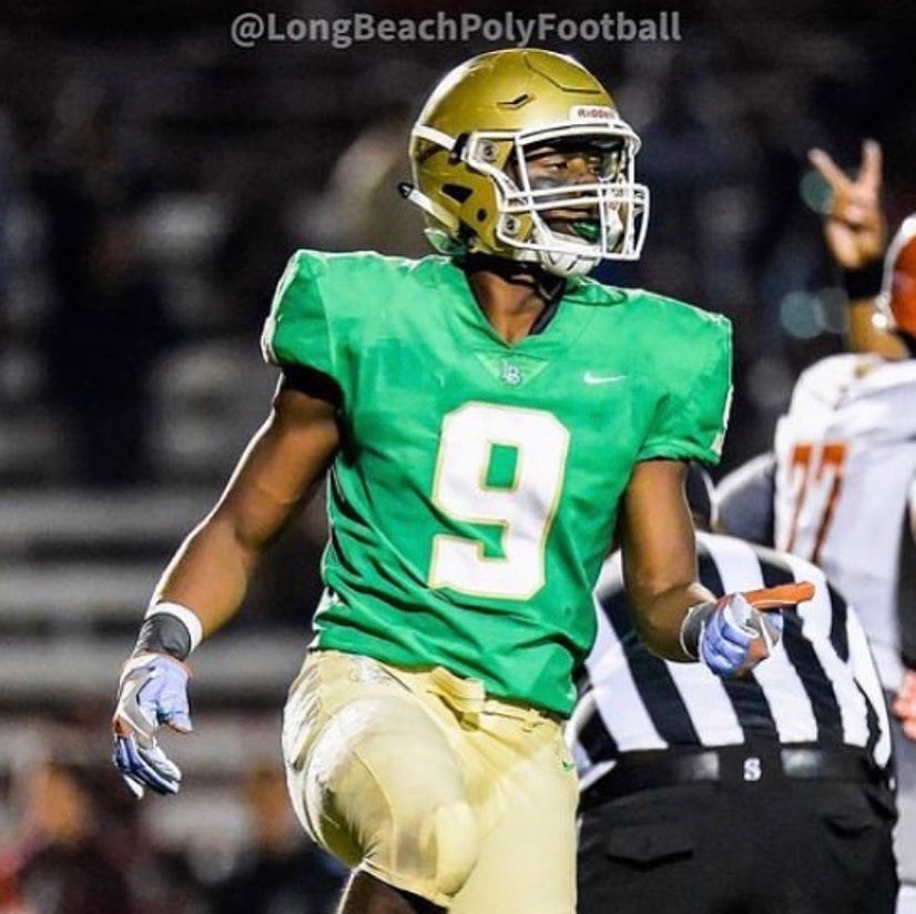 KhilynNeal's tweet photo. LB➡️HB➡️ to where next 📍

#football #longbeach #huntingtonbeach #goldenwestfootball #explorepage #explore https://t.co/ZNwdnRrhUk