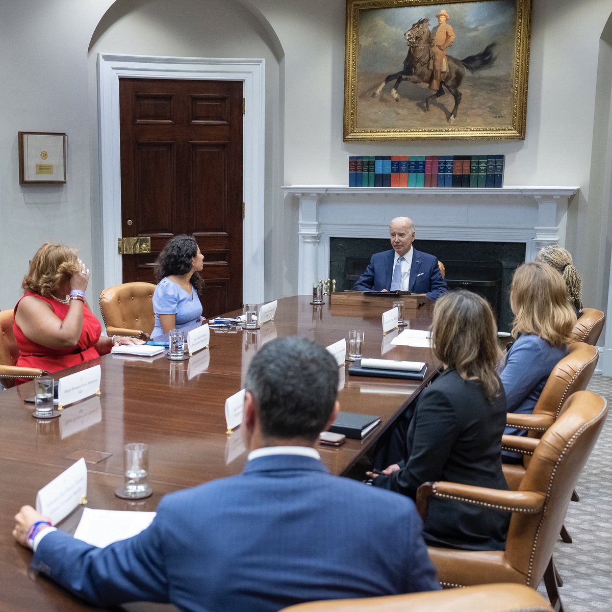 While representing Harris County in our nation’s capital, President Biden reassured me he stands with us when it comes to opposing the extreme Texas abortion ban.  Remember, the fight isn’t over yet. Our rights are on the ballot this November. Vote.