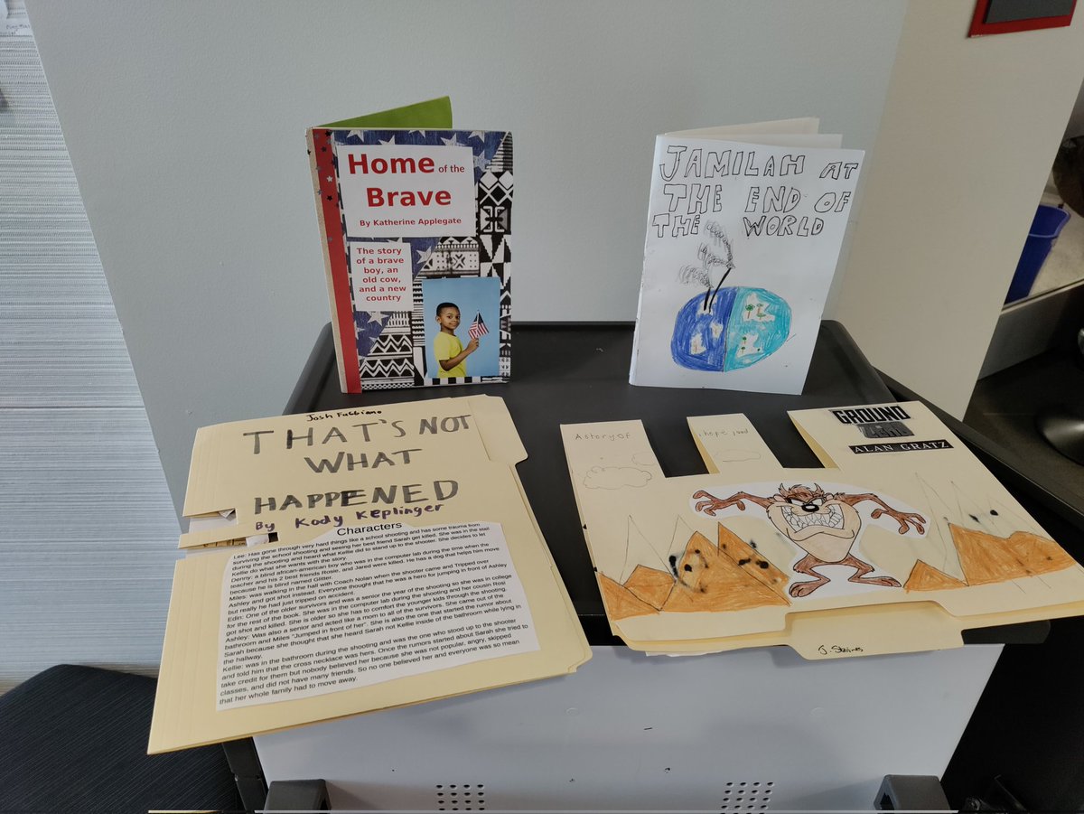 SpanglerCCLS's tweet photo. Seventh grade pop-up book reports. https://t.co/zLAmlHUwaP