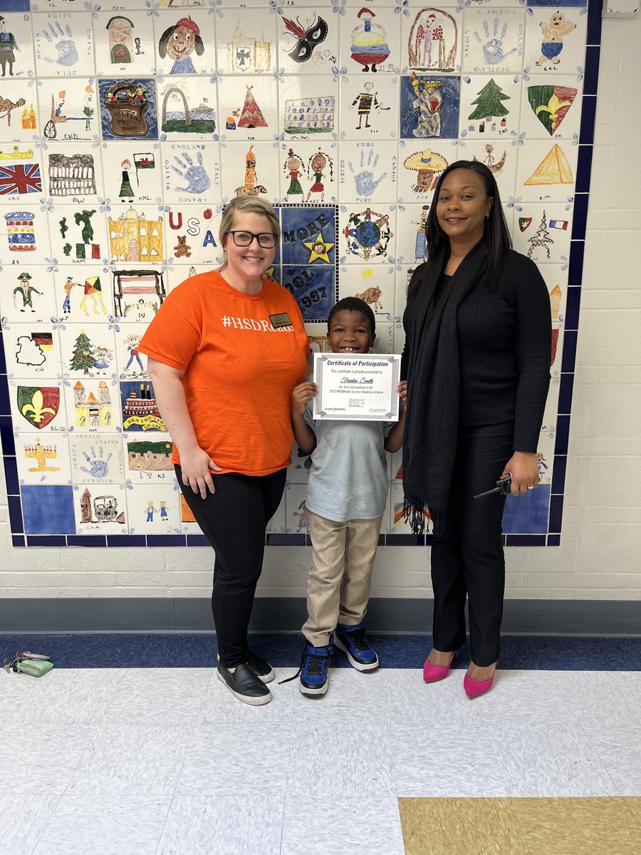 HazelwoodSD's tweet photo. Let's clap it up for our #HSDReads participants! For #HSDReads Phase 1, students were recognized at their buildings with a celebration along with a certificate from the Hazelwood School District. Keep up the great work, students! https://t.co/nP1p6EuNqi