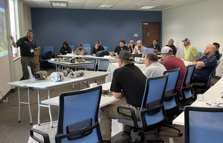 Komatsu Construction North America tweet media