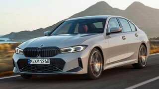 TheQueenMsMabs's tweet photo. Model has been updated - in line with keeping models “fresh, most manufacturers do it, some more bold than others😃 in their update. The cars are available for sale online and ready for the road…beautiful cars for beautiful people. 
BMW 3 Series LCI 2022 https://t.co/oqSdSr950t