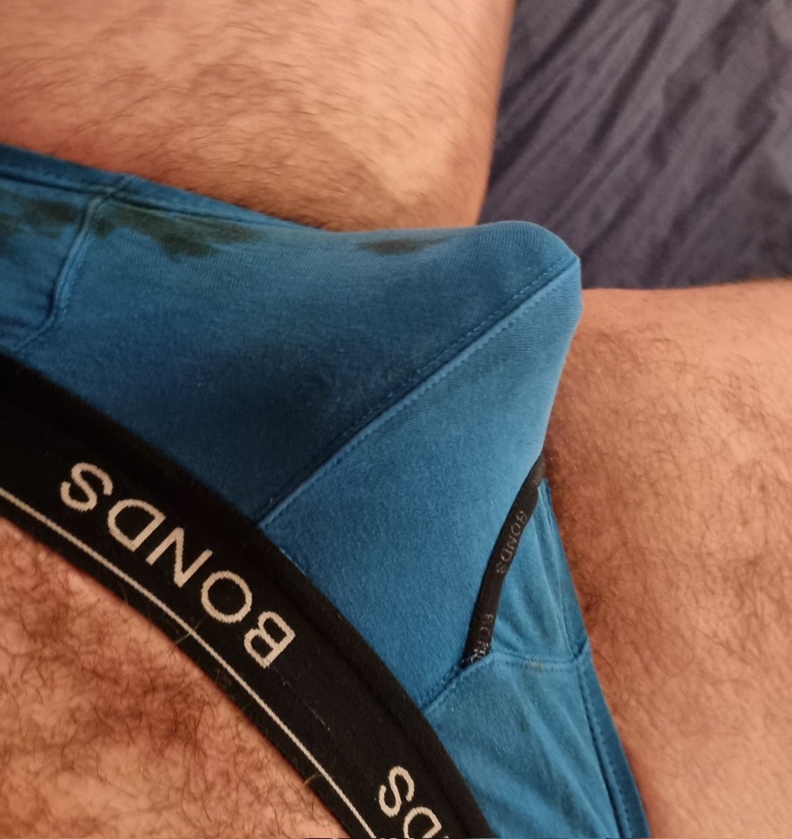 AdelaideUndies's tweet photo. Driving over the weekend, I spotted these blue #BONDS on the side of the road and immediately chucked a U-turn. They'll become more dirty with my cum in them. #Adelaide #undies https://t.co/5p252fMCx0