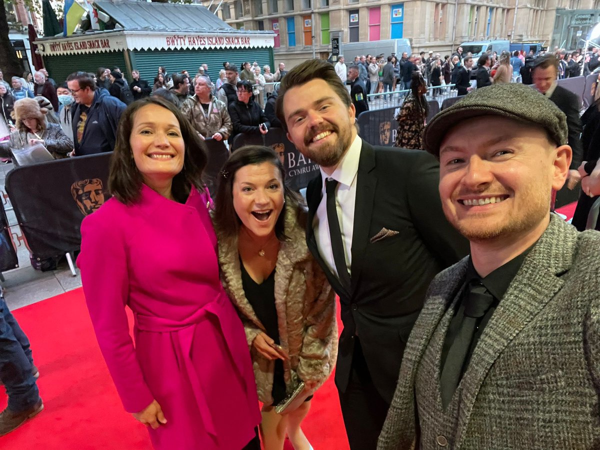 Sian Morgan Lloyd tweet media