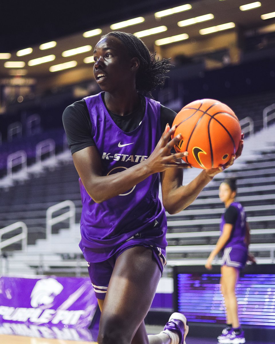 KStateWBB's tweet photo. Finding the flow 

#KStateWBB https://t.co/2jkloVZsqk