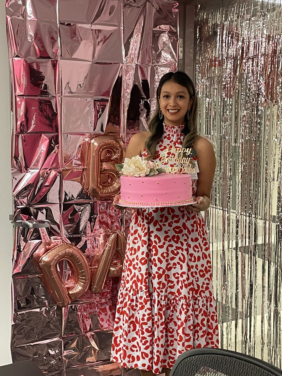 PughRamsHISD's tweet photo. Wishing our very proud principal @MrsCMontoya a very Special Birthday! We hope we made your day extra special! https://t.co/L4SBeRonTo