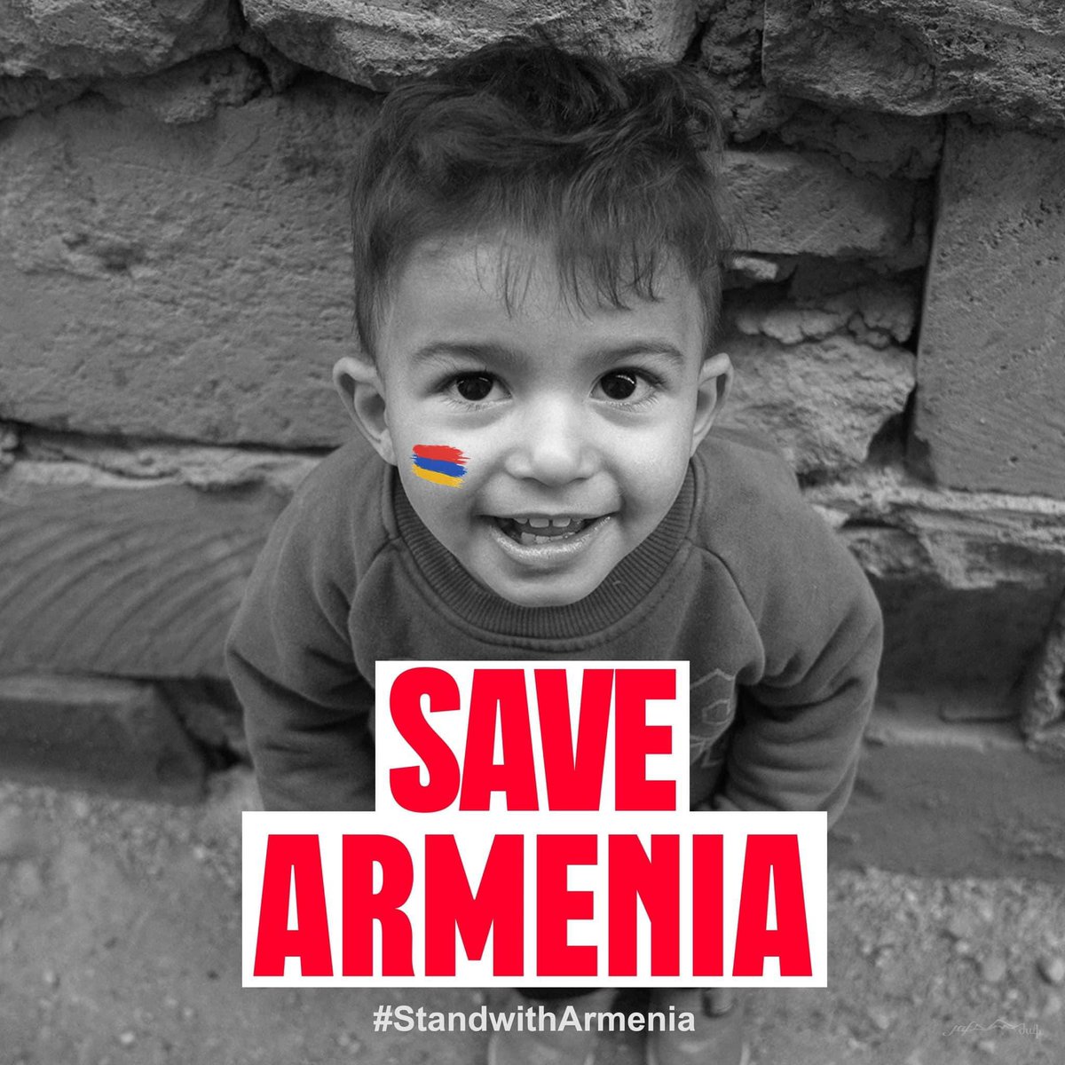 ChMirzoyan's tweet photo. @Ukraine66251776 It's the same in #Armenia. #Azerbaijan attacks #armenia but the world remains silent 🤫 #SaveArmenia #StandWithArmenia #StopAliyev https://t.co/Z0FLcH1o2U