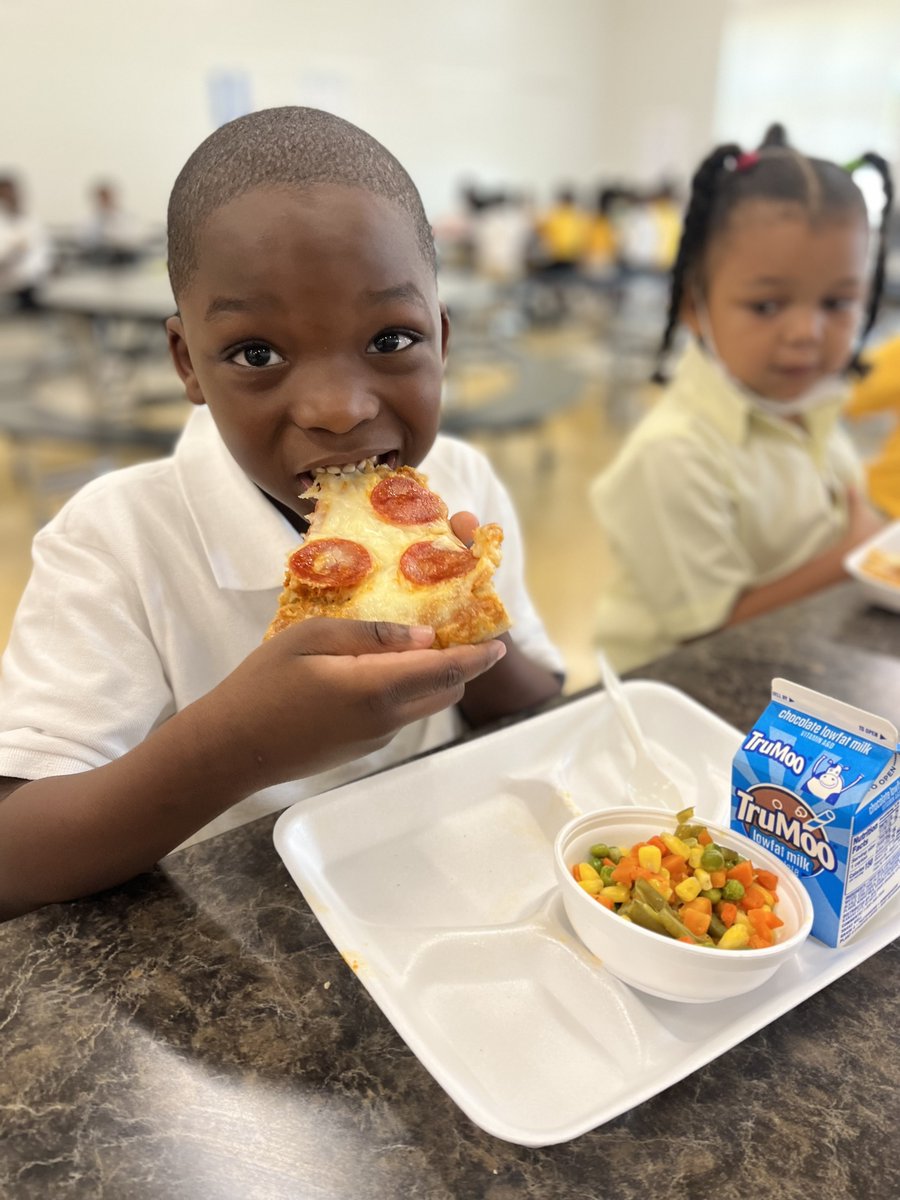 A reminder that the district's School Nutrition Survey closes tomorrow! Don't miss your opportunity to have your say! Take the survey here: bit.ly/3SJrtFn