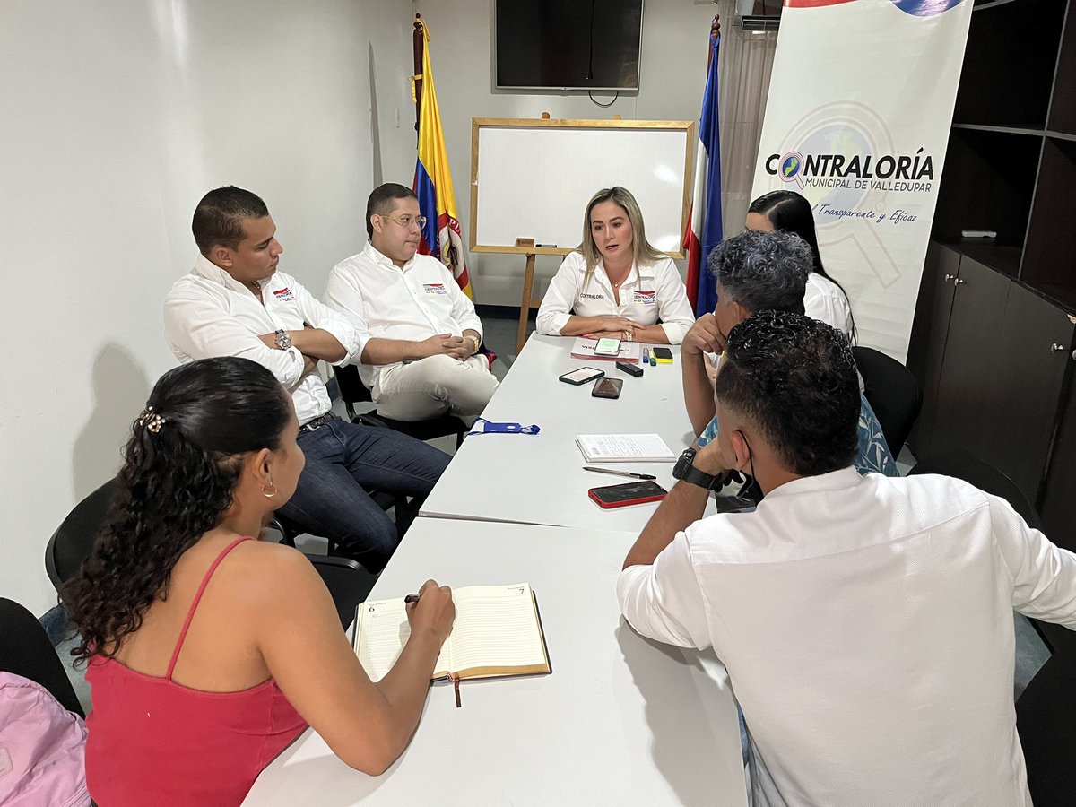 contraloriavup's tweet photo. @contraloriavup en cabeza de @angelicaolarteb profirió fallo con responsabilidad fiscal a 4 exalcaldes de Valledupar (Ciro Pupo, Ruben Alfredo Carvajal , Luis Fabian Fernández y Fredys Socarras) por contrato de arrendamiento del Parqueadero Calle Grande a empresa COMSERGE. https://t.co/Ha3Rm9wHVF
