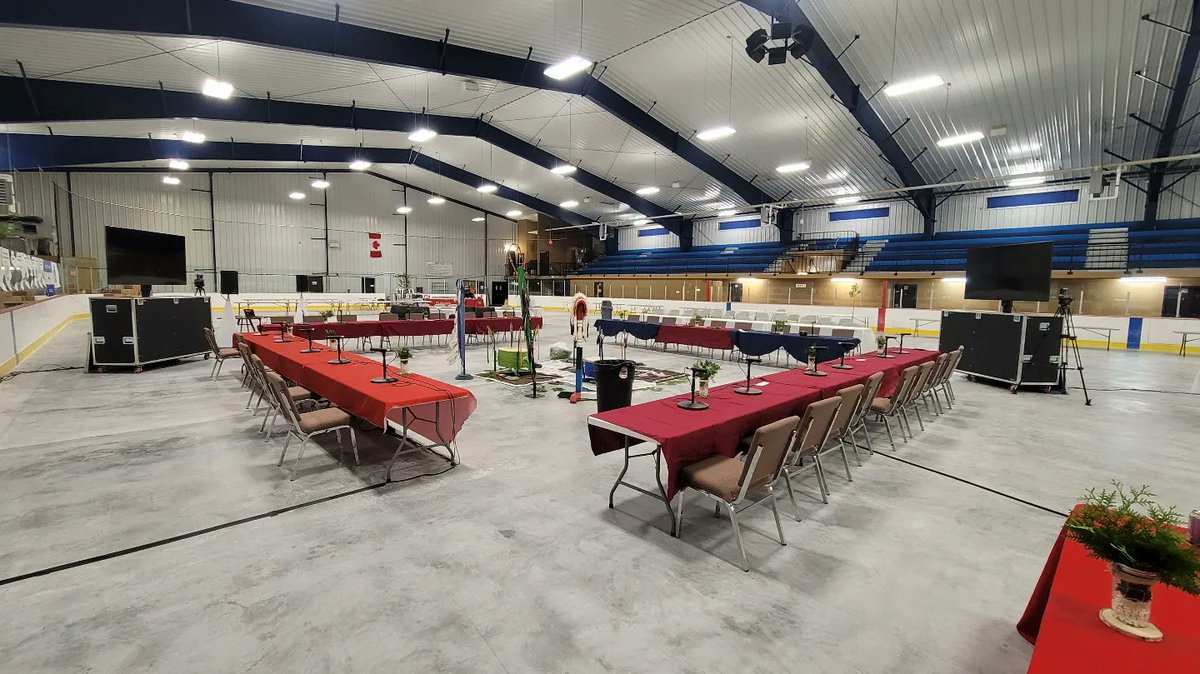 Happy Thanksgiving from Team WOLFE. We are extremly grateful for those we get to serve every day. Last week we were in Lac Seul with @grandcounciltreaty3. We always learn so much at these events and appreciate the strong leadership by their team. Miigwetch!